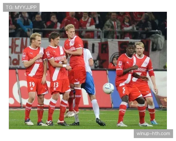 德国队国际足联排名回升，重返全球前十彰显状态回暖